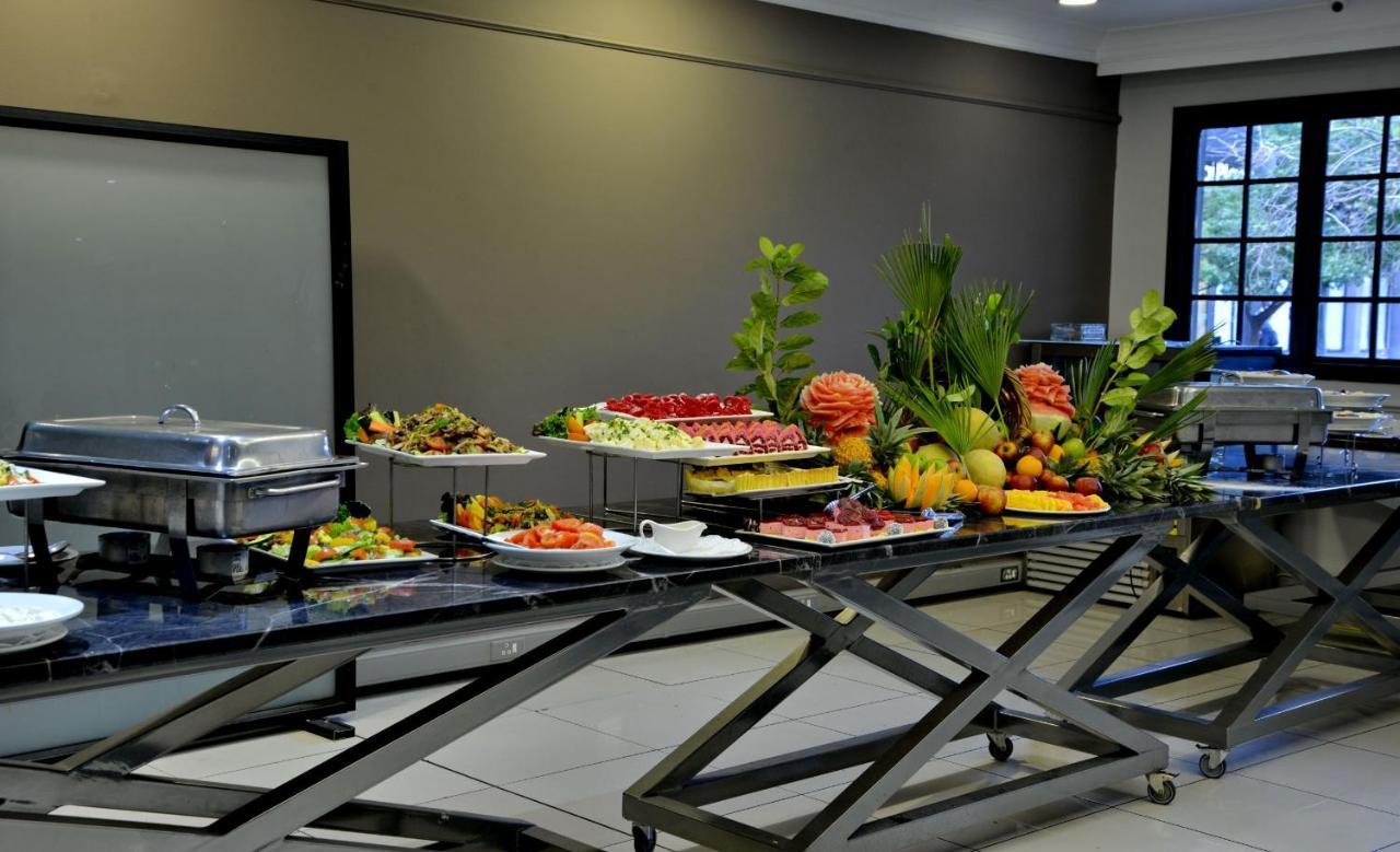 The Capetonian - Halal Hotel เคปทาวน์ ภายนอก รูปภาพ