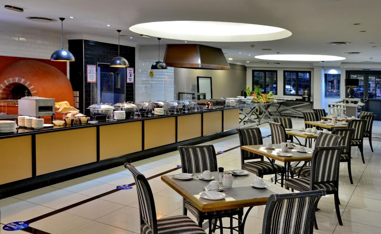 The Capetonian - Halal Hotel เคปทาวน์ ภายนอก รูปภาพ