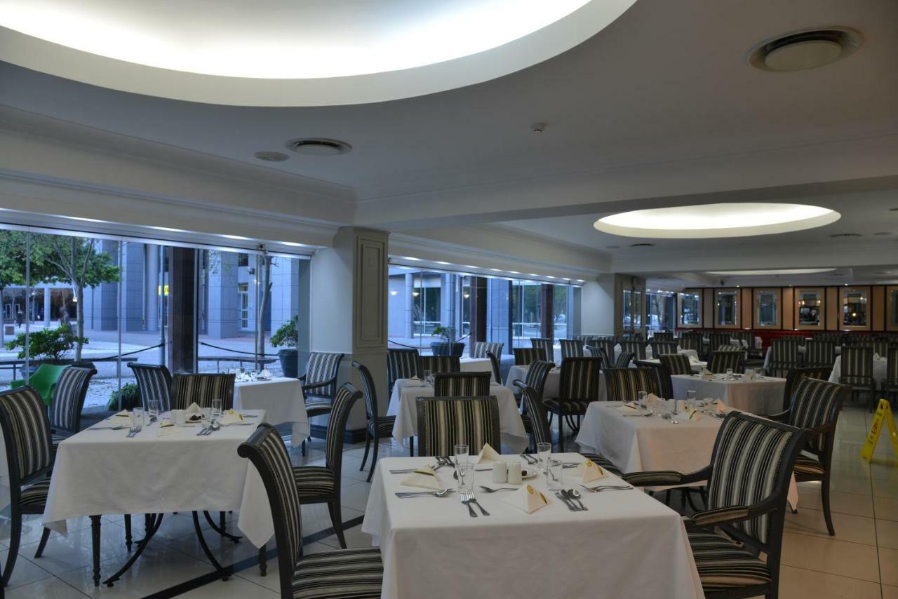 The Capetonian - Halal Hotel เคปทาวน์ ภายนอก รูปภาพ
